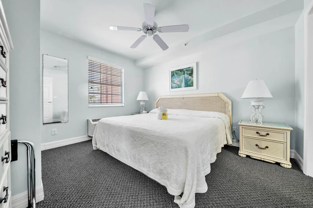 Accommodations page G DOUBLE APARTMENT SUITE slide show pic 3